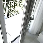 Apartman Stunning 300mt By The Sea Dei Marmi