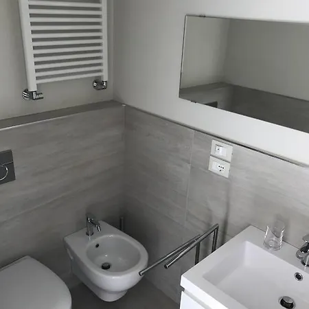 公寓 Stunning 300mt By The Sea Dei Marmi